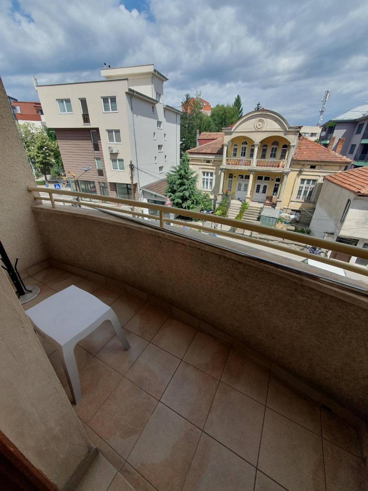 Apartman Nikolaj - Lovely 3 Room Apartment In The Center Of אוהריד מראה חיצוני תמונה